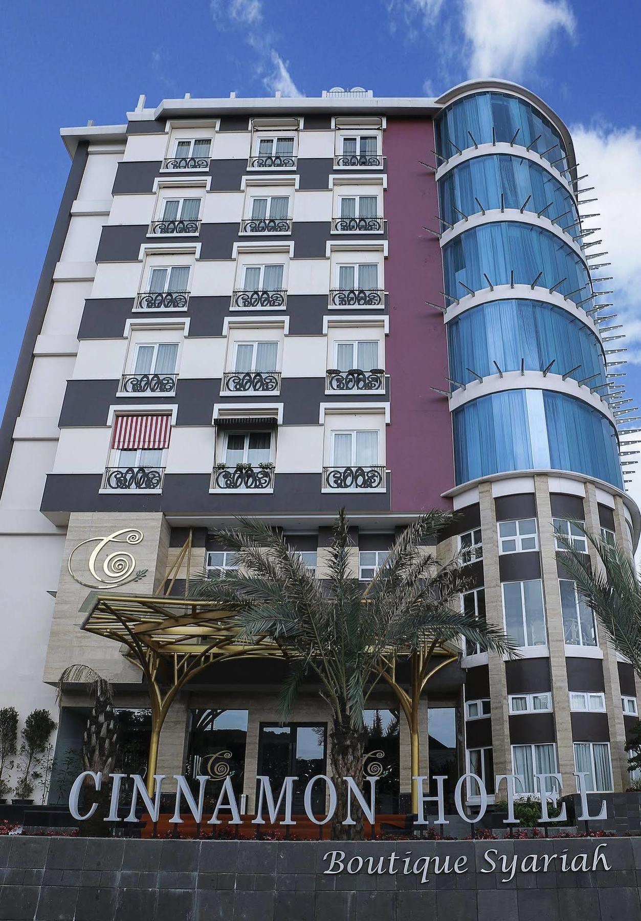 Cinnamon Hotel Boutique Syariah Tutugan Exterior photo
